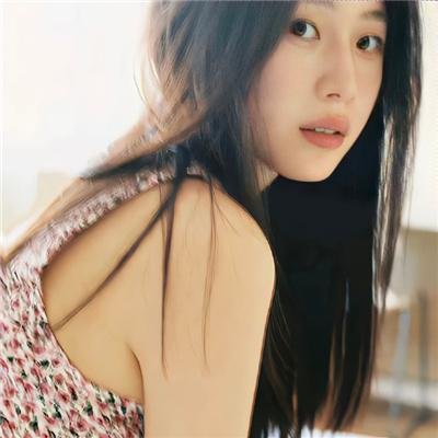 悲戚的冷漠 封面